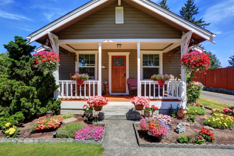 7 Amazing Benefits of Having a Backyard Cottage