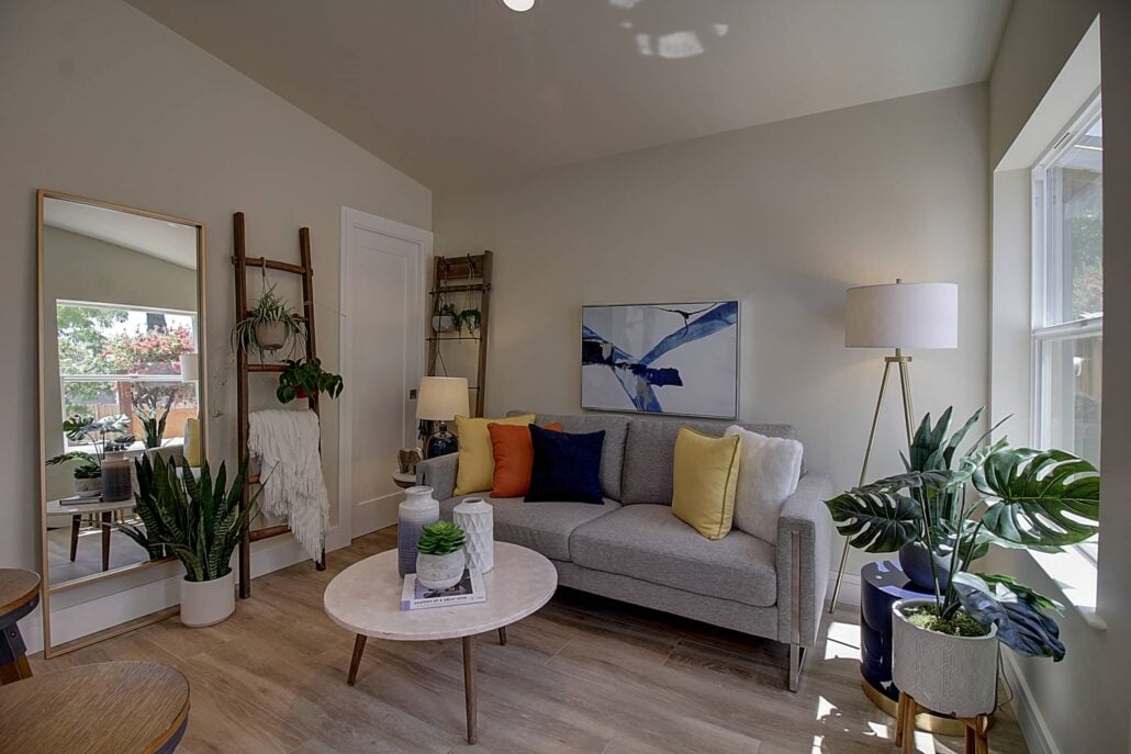 6 Essential Tips When Building a Guest House in Northern California