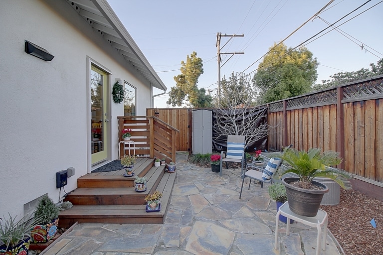 How To Create the Perfect Backyard Studio Apartment